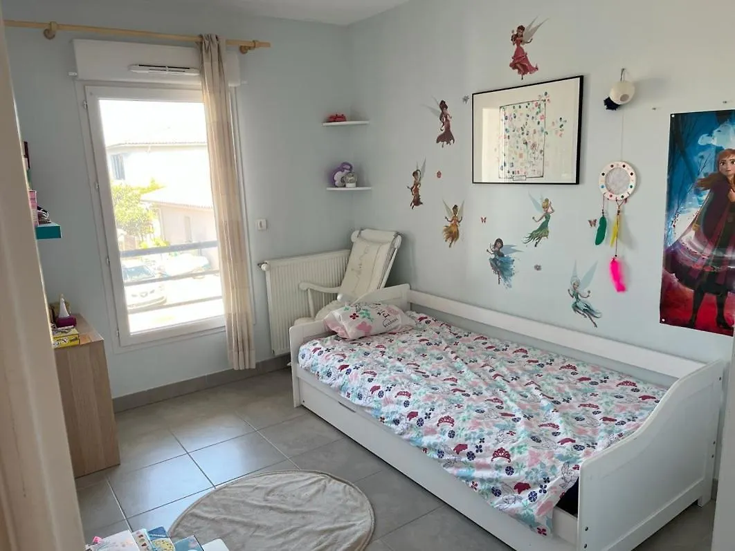 Holiday home Maison 6 Personnes St Cannat - 15 Min Aix En Provence Saint-Cannat